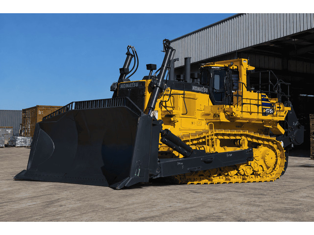 Komatsu D475 б/у 2013 г.в.